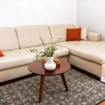 apartman sa terasom i pogledom na more