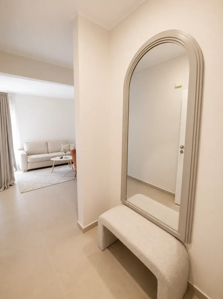 apartman sa pogledom na bazen