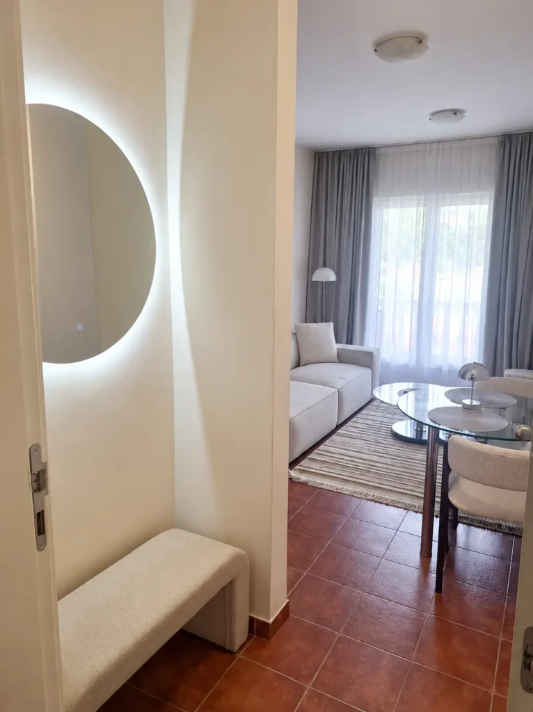 apartman sa pogledom na more